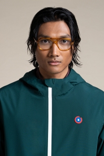 Imperm&eacute;able mixte en polyester recycl&eacute; se transforme en sac Amelot sapin