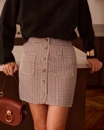 Jupe-short courte &agrave; carreaux bordeaux et &eacute;cru