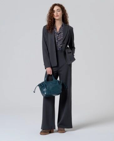 Pantalon avec d�tail � la ceinture Gris