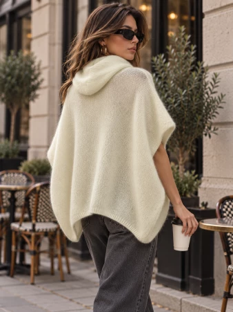 Poncho en alpaga sans manches Ecru