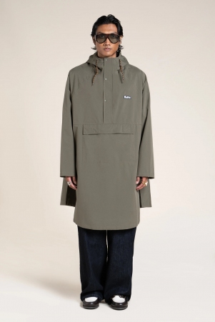 Poncho imperm�able avec poche avant Gabriel kaki