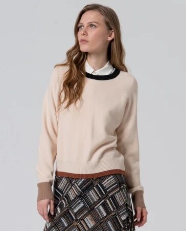Pull � col rond avec contrastes de couleur Beige