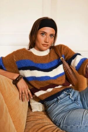 Pull ample � larges rayures camel, bleu et �cru