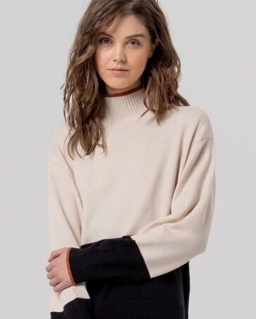 Pull col montant contrast� Crudo