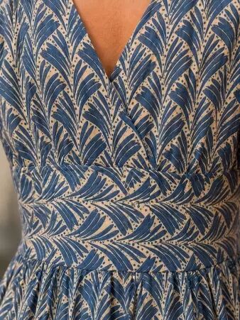 Robe Artemis Blue pampas