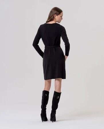 Robe ceintur�e Negro