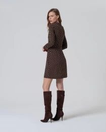 Robe longue midi avec encolure en V et fronces Noir