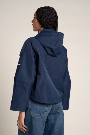 Trench court � capuche et lani�res longues Tuileries indigo