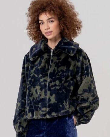 Veste fausse fourrure imprim�e Marine