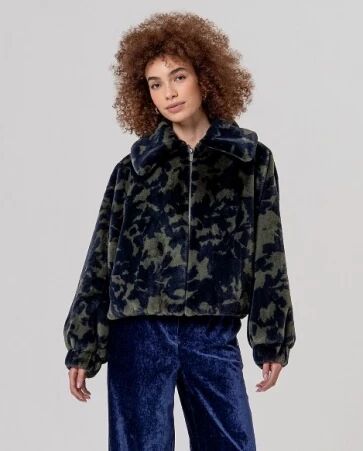 Veste fausse fourrure imprim�e Marine