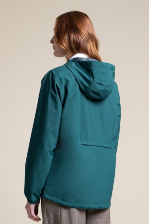 Veste imperm�able court en tissu 100% recycl� Passy emeraude